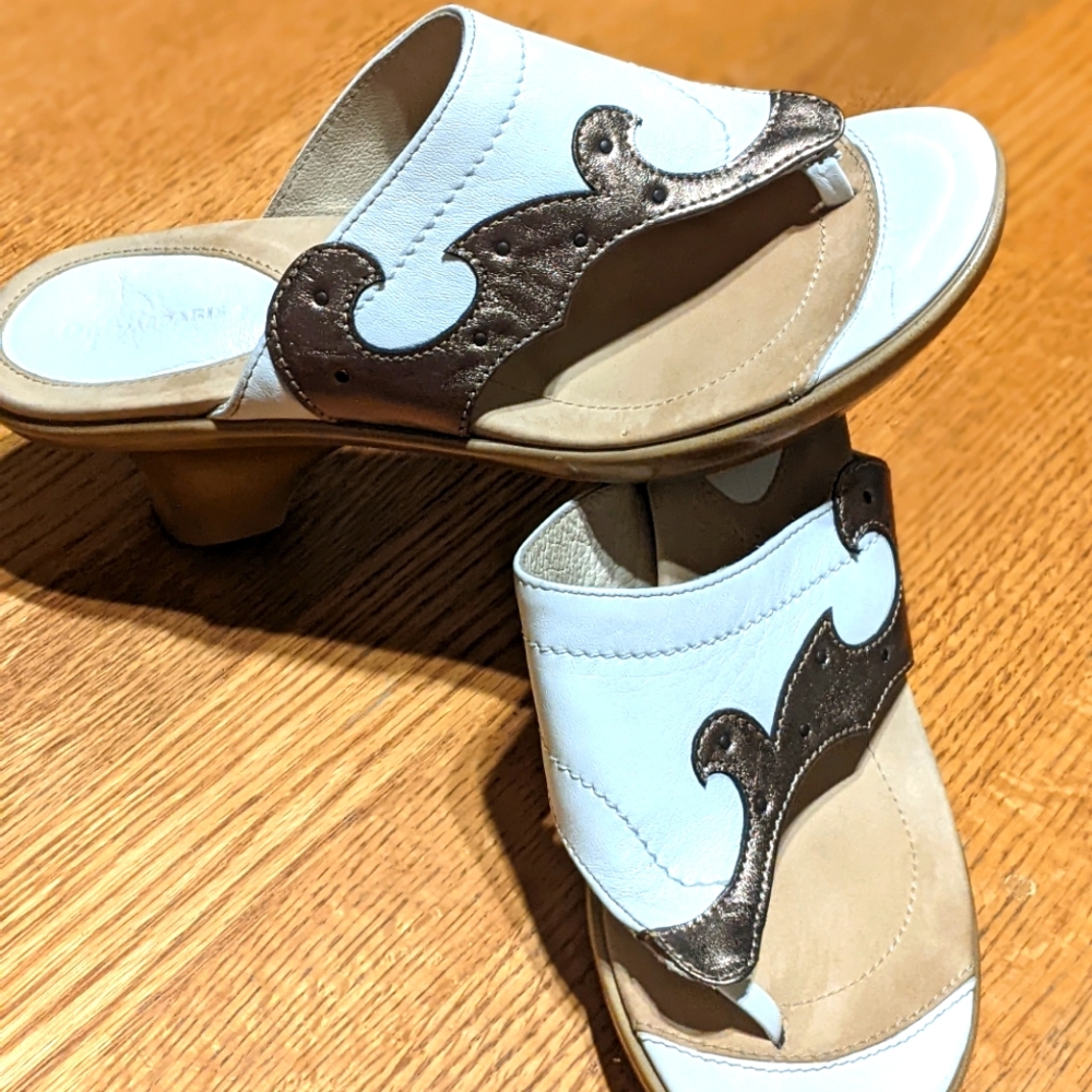 Dromedaries mid-heal Leather Resort Sandal size 7.5
